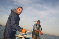 صور: رحلة بحرية مع الريّس موسى السعدني والريّس رامي عبده